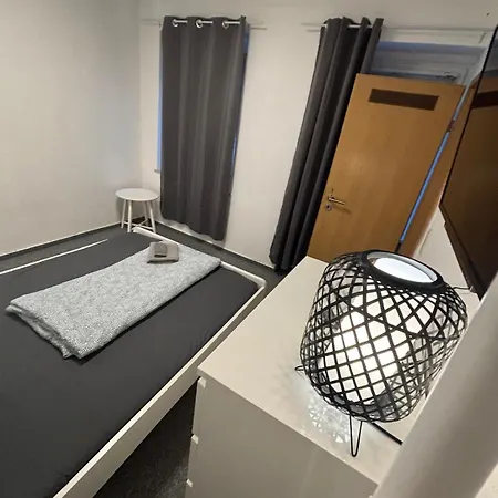 Einfaches Mit 2 Schlafzimmern - Innenstadt Wurzburg