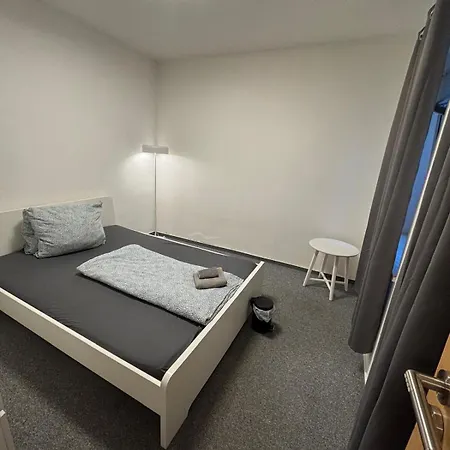 Einfaches Mit 2 Schlafzimmern - Innenstadt *